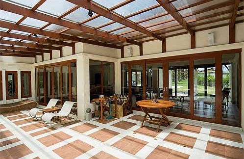 The outside entertainment area