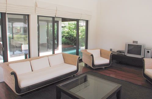 A guest bedroom