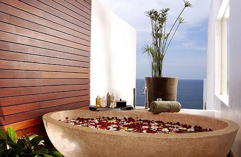 The outdoor bath