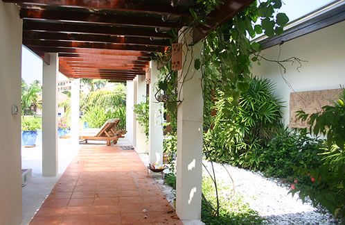 Surin Springs Villa 3