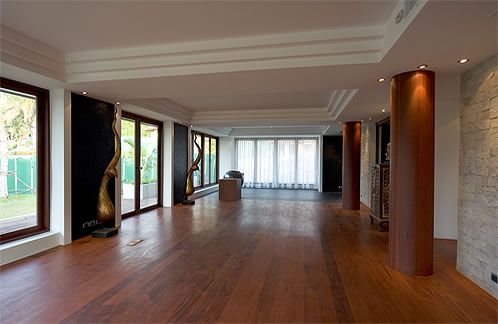Living room by day